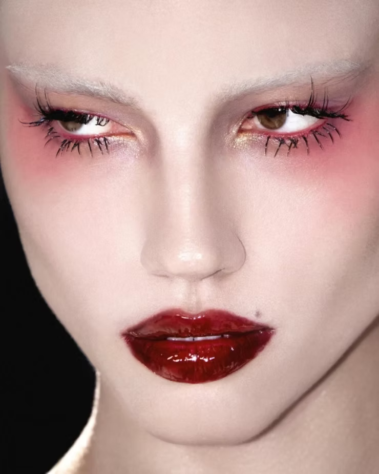 Beauty Trends 2026: Tra Genio, Follia e "Ma Davvero?"